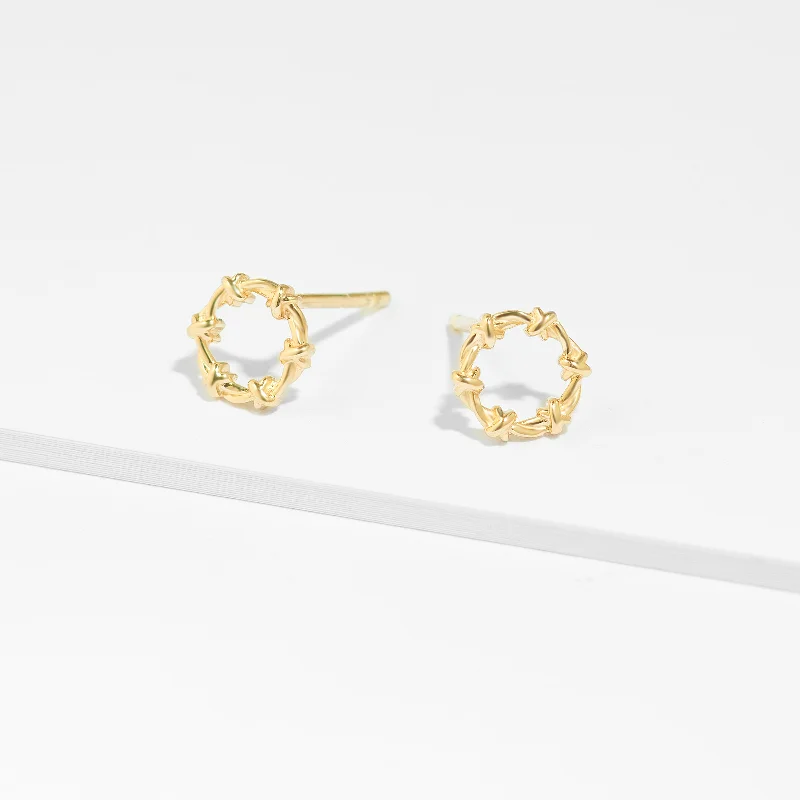 Moissanite - Set Wedding Bands in Yellow Gold for a Sparkling and Ethical Alternative to Diamonds9K Yellow Gold Knotted Circle Stud Earrings Moissanite - Set Wedding Bands in Yellow Gold for a Sparkling and Ethical Alternative to Diamonds9K Yellow Gold Knotted Circle Stud Earrings