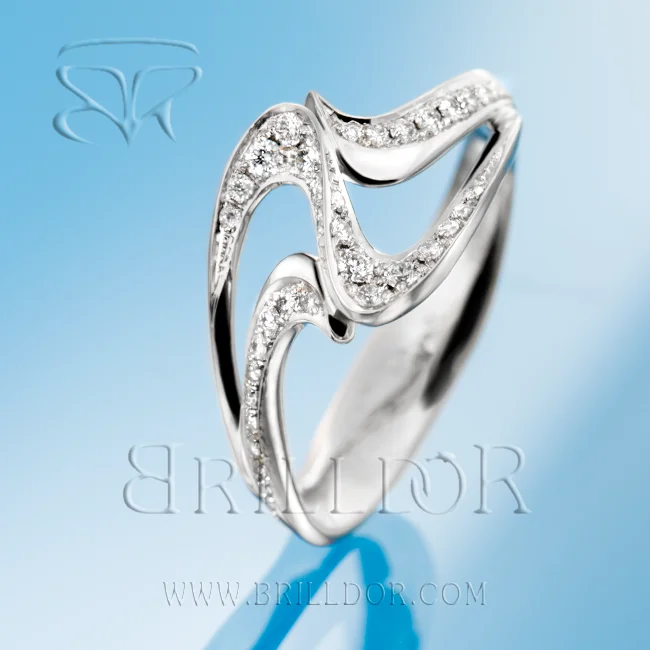 Men's Tanzanite Engagement Rings in Palladium with a Three - Stone ArrangementSssweet ring Men's Tanzanite Engagement Rings in Palladium with a Three - Stone ArrangementSssweet ring