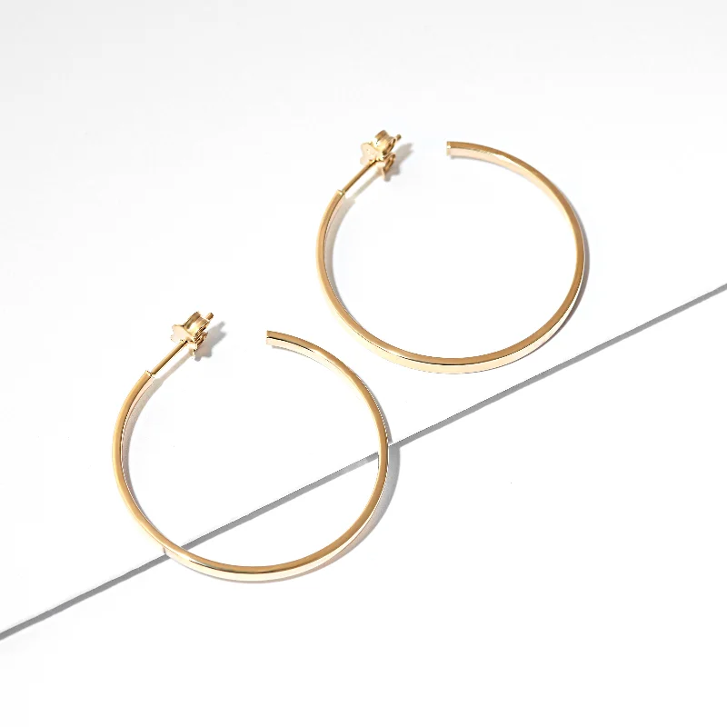 18K White Gold Classic Round - Cut Diamond Wedding Bands for a Timeless and Elegant Look9K Yellow Gold Stud Hoop Earrings 30mm 18K White Gold Classic Round - Cut Diamond Wedding Bands for a Timeless and Elegant Look9K Yellow Gold Stud Hoop Earrings 30mm