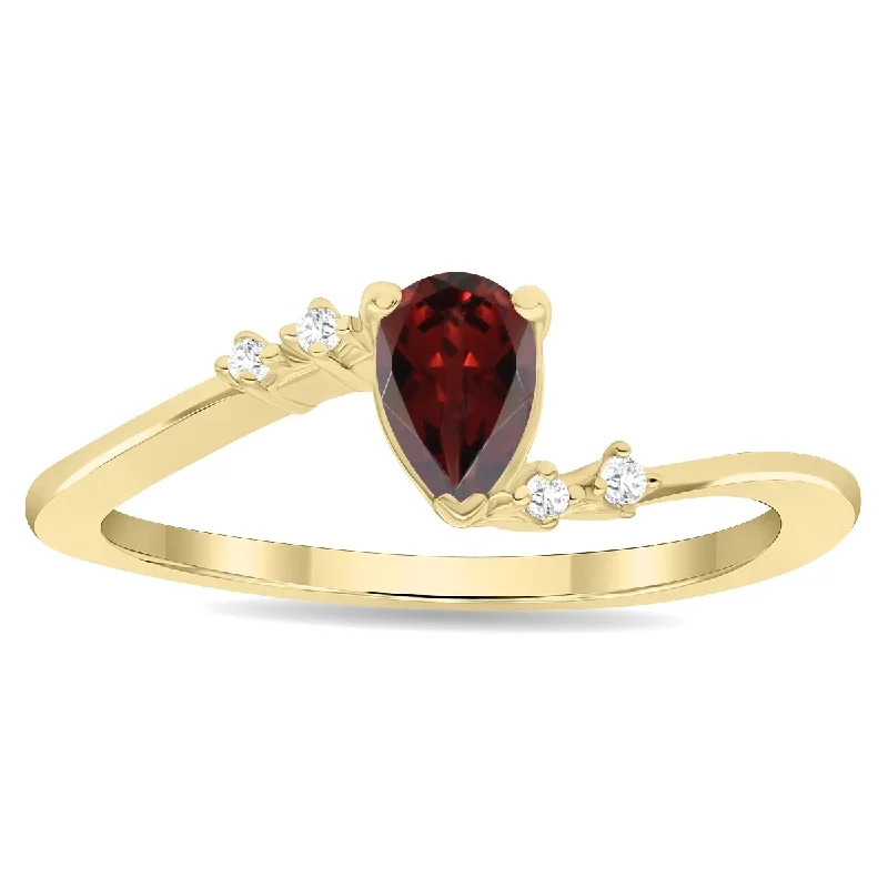 Peridot Gemstone Rings in 14K Gold - Filled Metal with a Pave - Set Band for a Sparkling LookWomen's Pear Shaped Garnet and Diamond Wave Ring in 10K Yellow Gold Peridot Gemstone Rings in 14K Gold - Filled Metal with a Pave - Set Band for a Sparkling LookWomen's Pear Shaped Garnet and Diamond Wave Ring in 10K Yellow Gold
