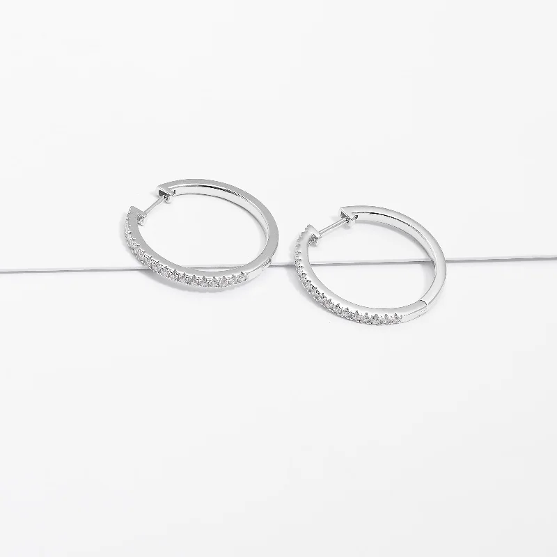 Blue Topaz - Embellished Wedding Bands in Silver for a Birthstone - Inspired and Colorful PieceSterling Silver Zirconia Huggies Earrings 25mm Blue Topaz - Embellished Wedding Bands in Silver for a Birthstone - Inspired and Colorful PieceSterling Silver Zirconia Huggies Earrings 25mm