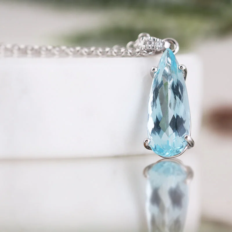 Pear Cut Aquamarine & Diamond Pendant