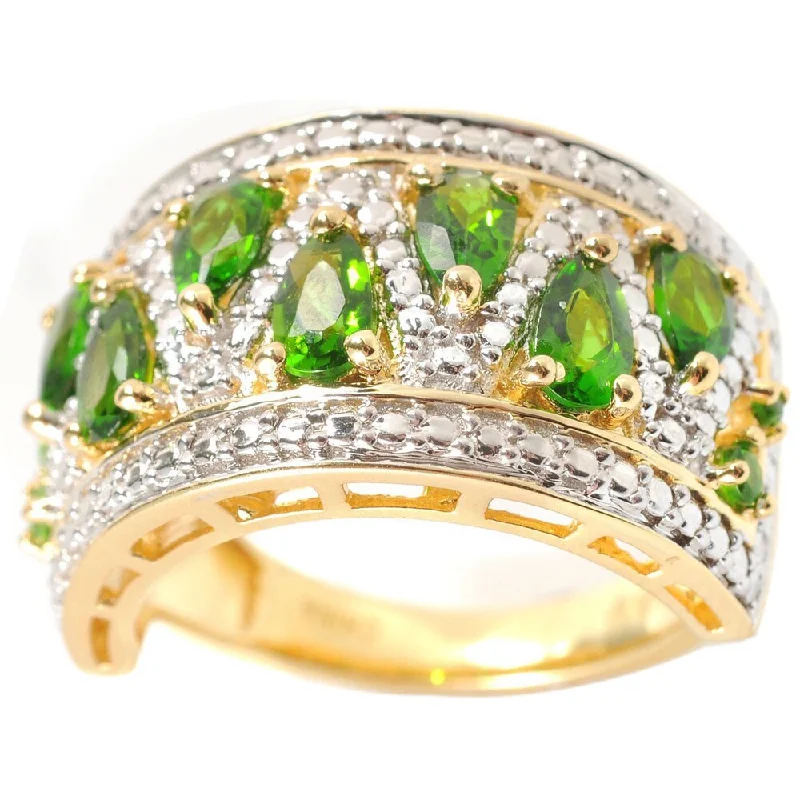 Sapphire Gemstone Rings in 18K White Gold with Diamond Accents for an Elegant EngagementSterling Silver Pear-shaped Chrome Diopside Ring Sapphire Gemstone Rings in 18K White Gold with Diamond Accents for an Elegant EngagementSterling Silver Pear-shaped Chrome Diopside Ring