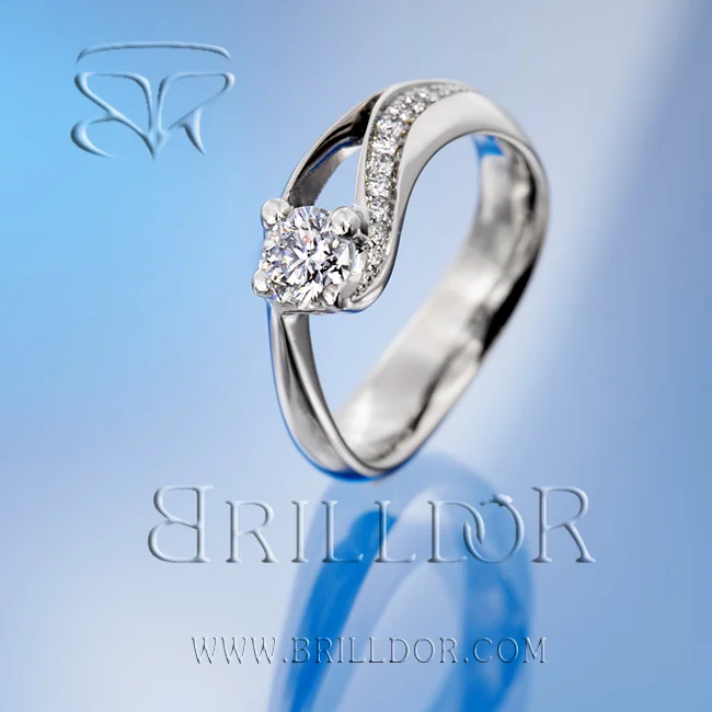 Men's Moonstone Engagement Rings in Silver - Plated Copper with a Celtic Knot PatternWish ring Men's Moonstone Engagement Rings in Silver - Plated Copper with a Celtic Knot PatternWish ring