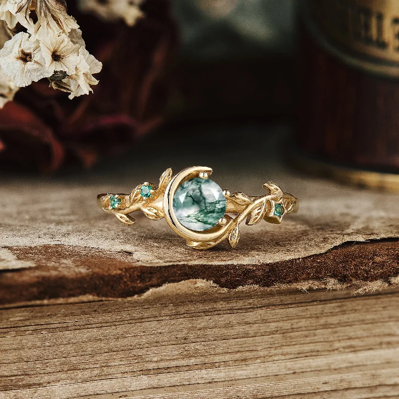 Men's Tourmaline Engagement Rings in 18K Two - Tone Gold with a Floral - Inspired SettingMoon Encircled Moss Agate Ring - Mia Men's Tourmaline Engagement Rings in 18K Two - Tone Gold with a Floral - Inspired SettingMoon Encircled Moss Agate Ring - Mia