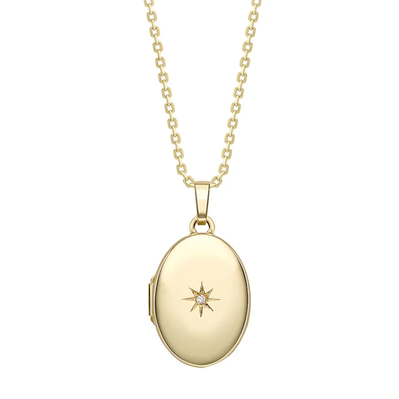 Vintage - Style Filigree Wedding Bands in 14K Gold for a Romantic and Antique - Inspired AestheticDiamond North Star Locket Vintage - Style Filigree Wedding Bands in 14K Gold for a Romantic and Antique - Inspired AestheticDiamond North Star Locket
