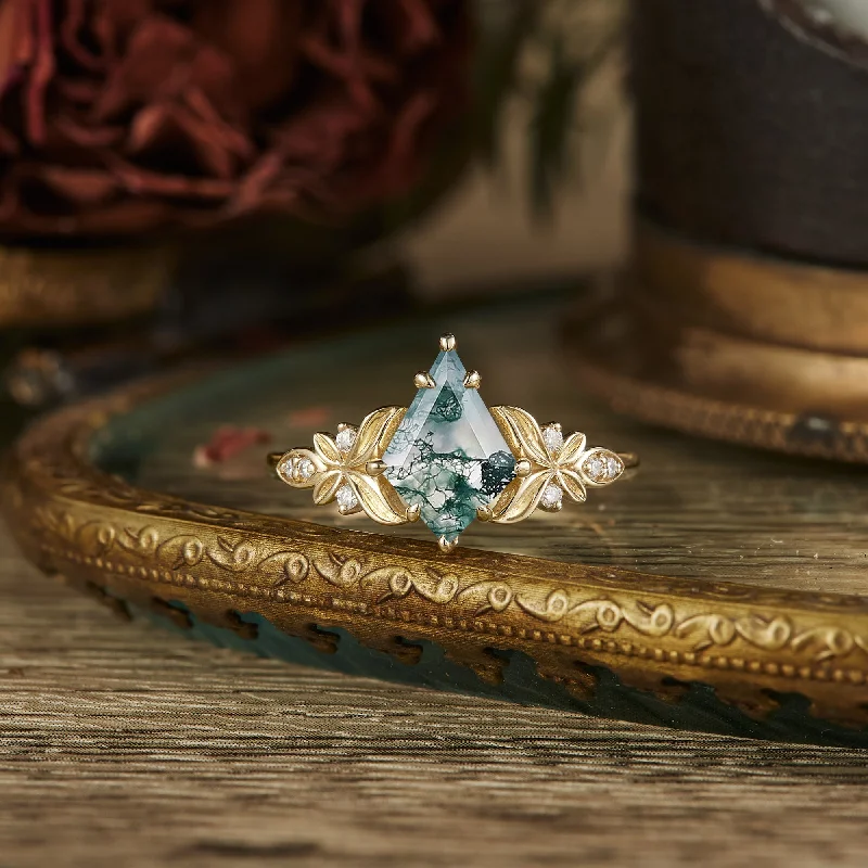 Men's Sapphire Engagement Rings in 18K White Gold with Pave Diamond AccentsKite Cut Moss Agate Engagement Ring - Evelyn(Solid 10K White Gold) Men's Sapphire Engagement Rings in 18K White Gold with Pave Diamond AccentsKite Cut Moss Agate Engagement Ring - Evelyn(Solid 10K White Gold)