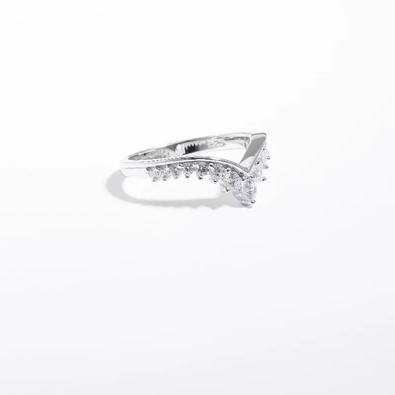 18K White Gold Classic Round - Cut Diamond Wedding Bands for a Timeless and Elegant LookSterling Silver Zirconia Tiara Ring 18K White Gold Classic Round - Cut Diamond Wedding Bands for a Timeless and Elegant LookSterling Silver Zirconia Tiara Ring