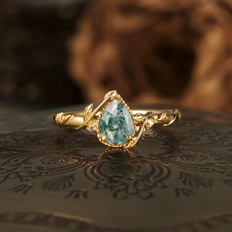 Men's Emerald Engagement Rings with 14K Yellow Gold and Vintage - Style FiligreeGemsMagic Pear Moss Agate Natural Inspired Leaf Engagement Ring Men's Emerald Engagement Rings with 14K Yellow Gold and Vintage - Style FiligreeGemsMagic Pear Moss Agate Natural Inspired Leaf Engagement Ring