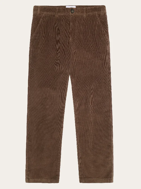 14 wales CHUCK regular corduroy chino pants - GOTS/Vegan - Demitasse (brown)