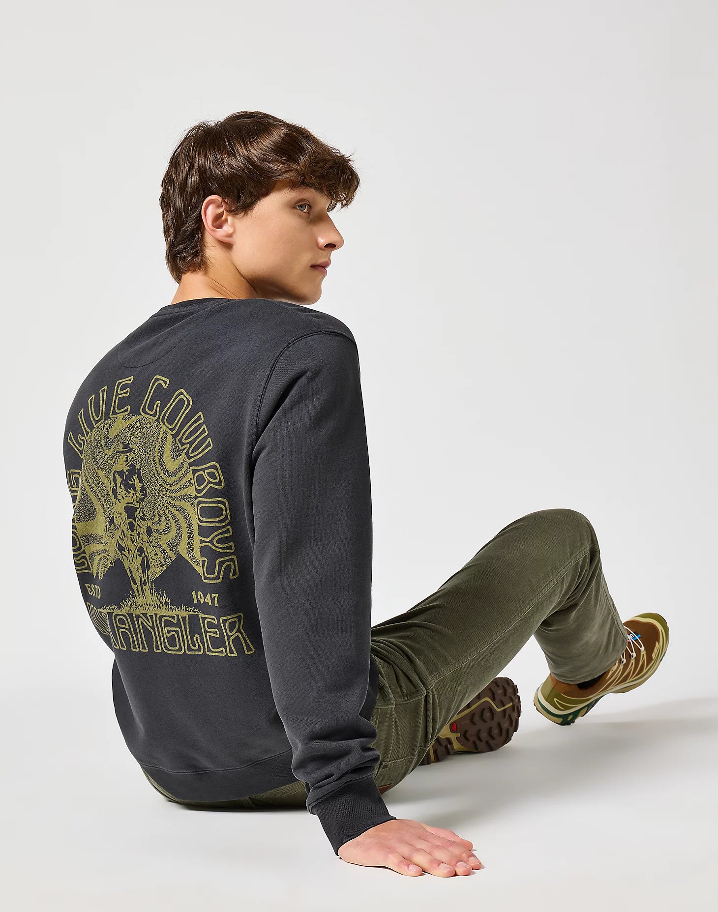 Crewneck Sweatshirt in Faded Black