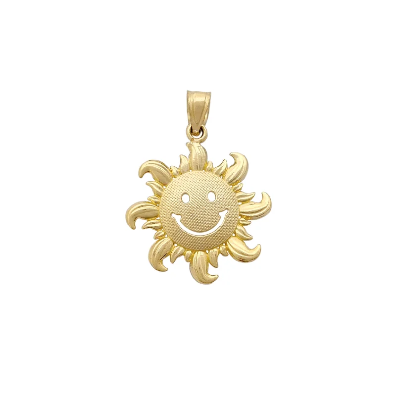 Smiley Sun Pendant (14K)