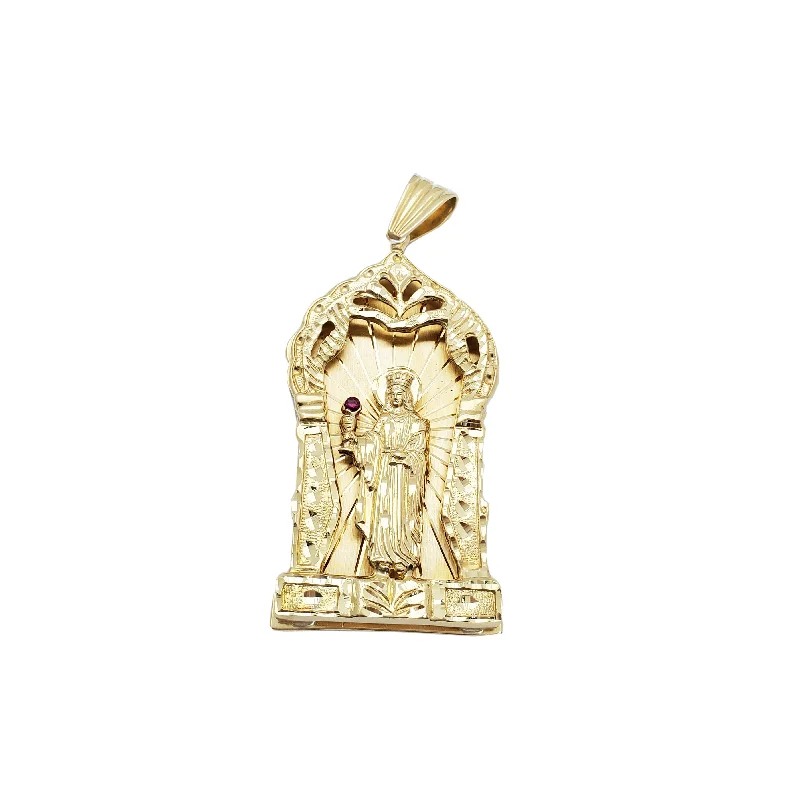 Laser - Cut Woodland Scene Pendant for Nature EnthusiastsYellow Gold Solid Santa Barbara Pendant (14K) Laser - Cut Woodland Scene Pendant for Nature EnthusiastsYellow Gold Solid Santa Barbara Pendant (14K)