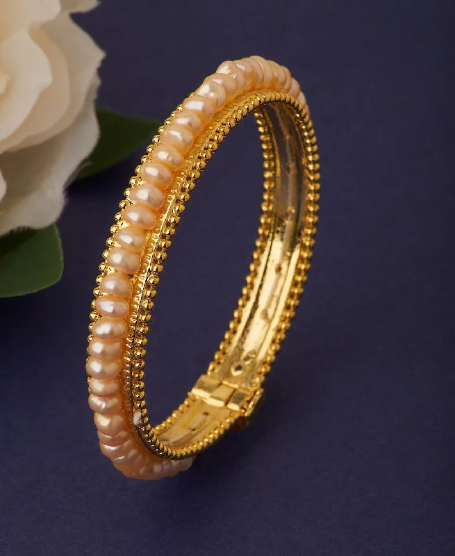Pearl Bracelet with LED - Lit Pearl Accents for a Glowing and Eye - Catching EffectBeautiful and Classy Pearl Bangle Pearl Bracelet with LED - Lit Pearl Accents for a Glowing and Eye - Catching EffectBeautiful and Classy Pearl Bangle