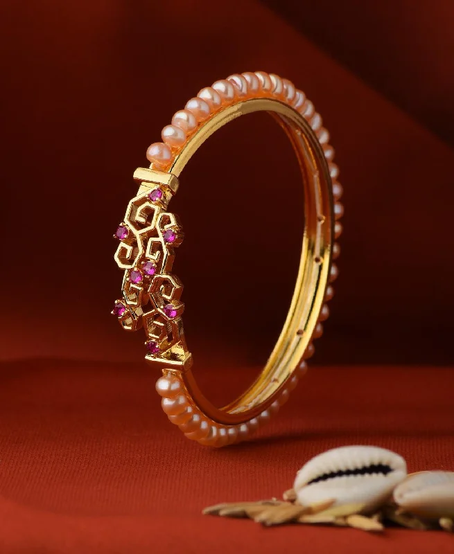 Pearl and Lava Rock Bracelet with Essential Oil - Diffusing Feature for Aromatherapy on the GoBeautiful and Classy Pearl Bangle