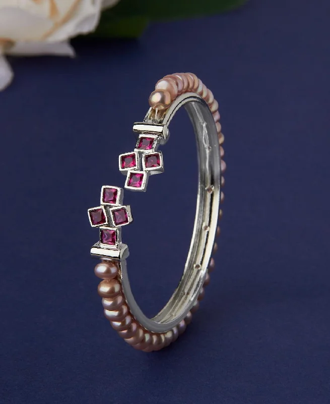 Pearl and Crystal - Embellished Bracelet with Rhinestone - Studded Clasp for a Glamorous Party LookClassy Pink Pearl Bangle Pearl and Crystal - Embellished Bracelet with Rhinestone - Studded Clasp for a Glamorous Party LookClassy Pink Pearl Bangle