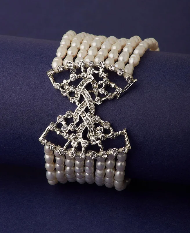 Cultured Akoya Pearl Bracelet with Sterling Silver Clasp for Timeless EleganceDainty Bow Pearl Bracelet Cultured Akoya Pearl Bracelet with Sterling Silver Clasp for Timeless EleganceDainty Bow Pearl Bracelet