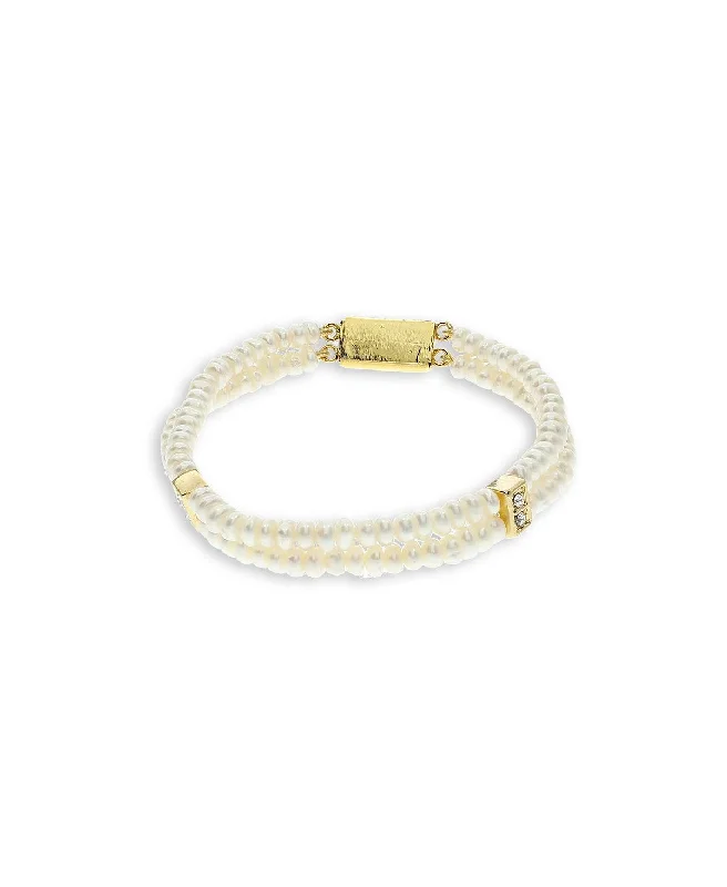 Unisex Pearl and Hemp Bracelet with Natural Wood Beads for an Earthy and Sustainable AccessoryFashionable Pearl Bracelet Unisex Pearl and Hemp Bracelet with Natural Wood Beads for an Earthy and Sustainable AccessoryFashionable Pearl Bracelet