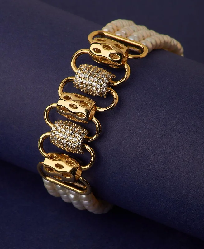Stackable Pearl Bracelet Set with Mixed - Sized Pearls for a Trendy Layered StyleGorgeous Golden Real Pearl Bracelet Stackable Pearl Bracelet Set with Mixed - Sized Pearls for a Trendy Layered StyleGorgeous Golden Real Pearl Bracelet