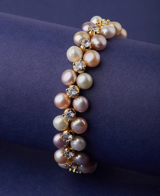 Vintage - Reproduction Pearl Bracelet with Filigree Metalwork for a Retro AppealGorgeous Rhodium Pearl Bracelet Vintage - Reproduction Pearl Bracelet with Filigree Metalwork for a Retro AppealGorgeous Rhodium Pearl Bracelet